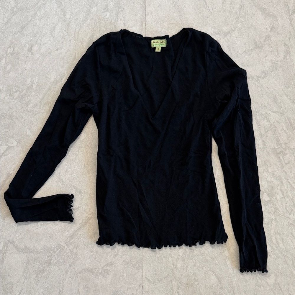 Vintage petit poi’s Black semi sheer mesh Long Sleeve 90s Y2K Top